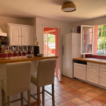 Fantastic Pool Villa 900M To The Beach; With Extravagant Big Garden Sainte-Maxime Kültér fotó