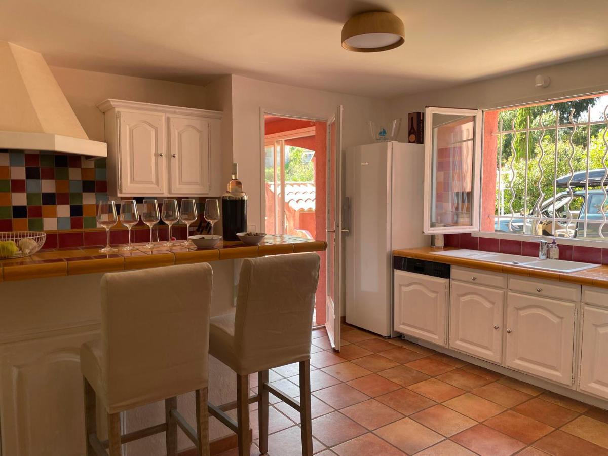 Fantastic Pool Villa 900M To The Beach; With Extravagant Big Garden Sainte-Maxime Kültér fotó